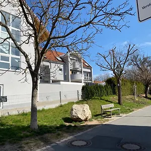 Haas 02 Herzogenaurach